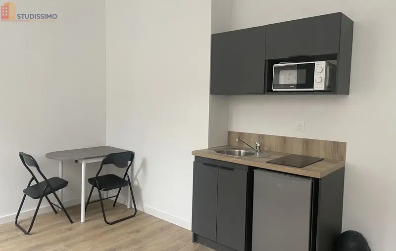 Studio meublé 20m² Saint-Étienne 42100 - Meublé, DPE D - Photo 7