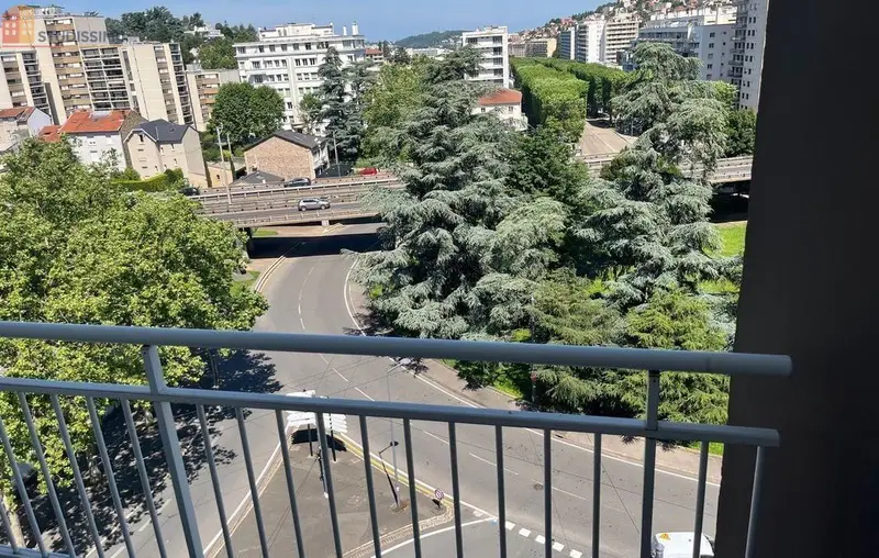 Studio 32m² Saint-Étienne 42100 - Grand, étage élevé - Photo 16