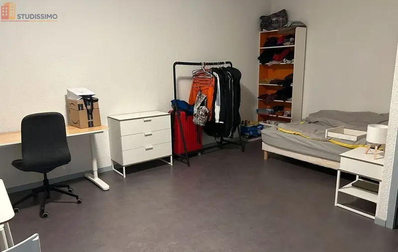 Studio 25m² Saint-Étienne centre - Équipé, proche gare - Photo 3