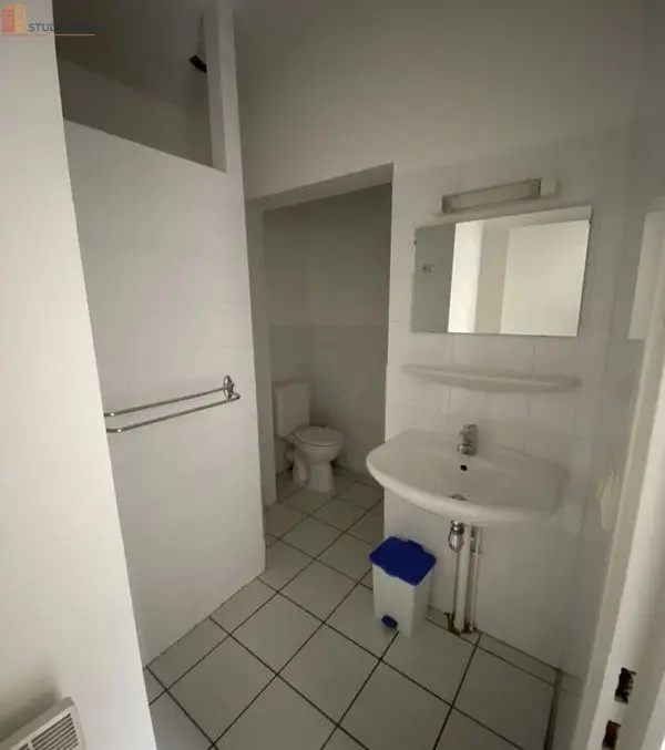 Studio 28m² Saint-Étienne 42000 - Photo 1