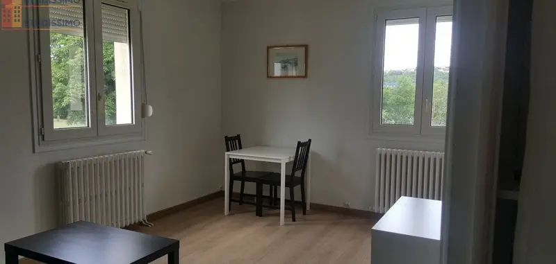 Studio meublé 25m² Saint-Étienne 42100 - Meublé, 1er étage - Photo 3