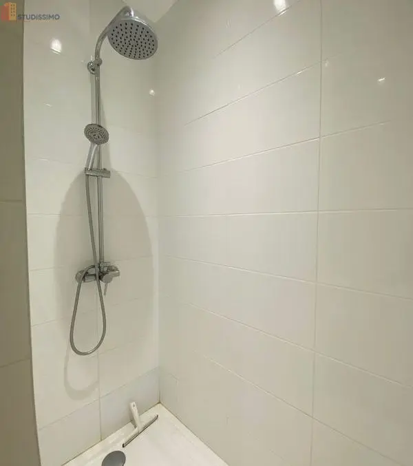 Studio 23m² Saint-Étienne 42000 - Meublé, 2e étage - Photo 2