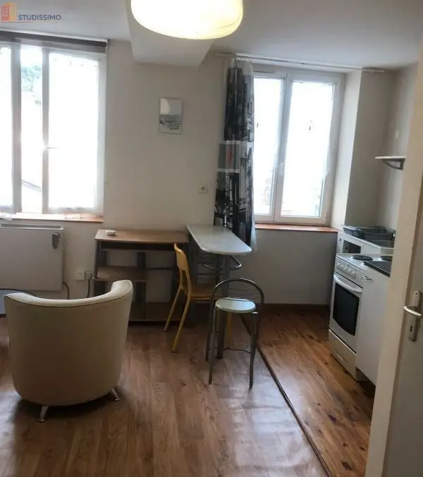 Studio 25m² Saint-Étienne 42100 - Meublé, 3e étage - Photo 18