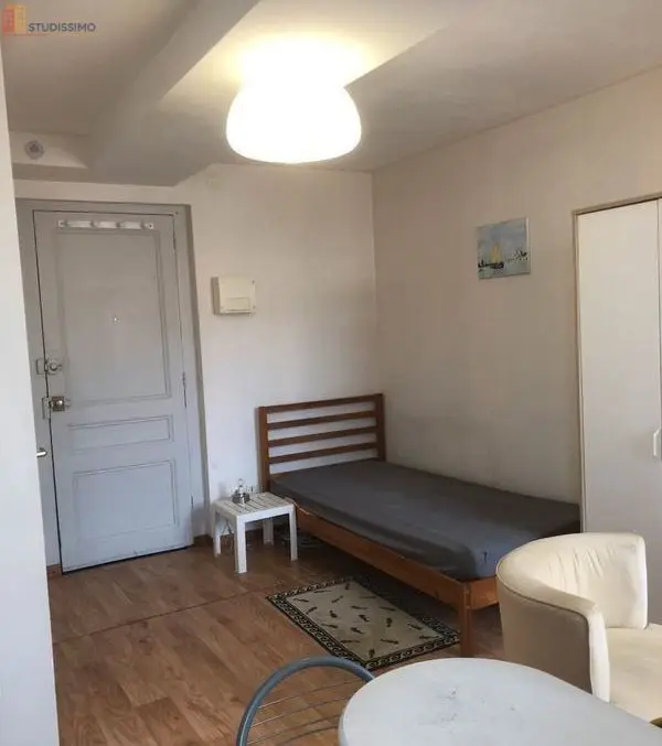 Studio 25m² Saint-Étienne 42100 - Meublé, 3e étage - Photo 2