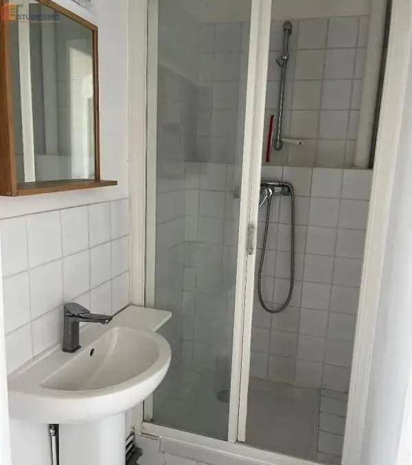 Studio 25m² Saint-Étienne 42000 - Photo 8