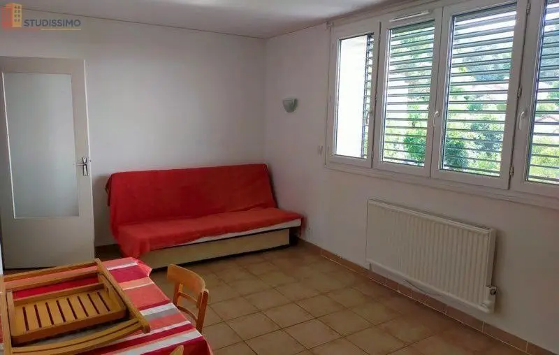 Studio meublé 30m² Saint-Étienne 42100 - Meublé, parking - Photo 2
