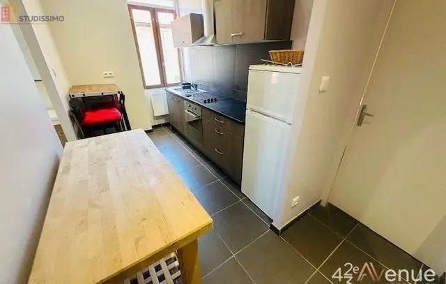 Studio meublé 30m² Saint-Étienne 42000 - Meublé, 3e étage - Photo 6