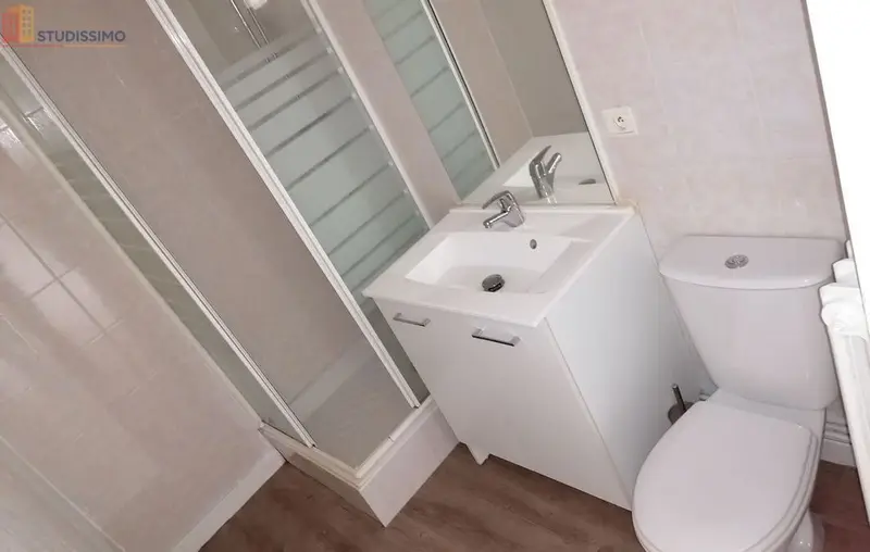 Studio 18m² Saint-Étienne 42100 - Calme, proche lycée - Photo 2