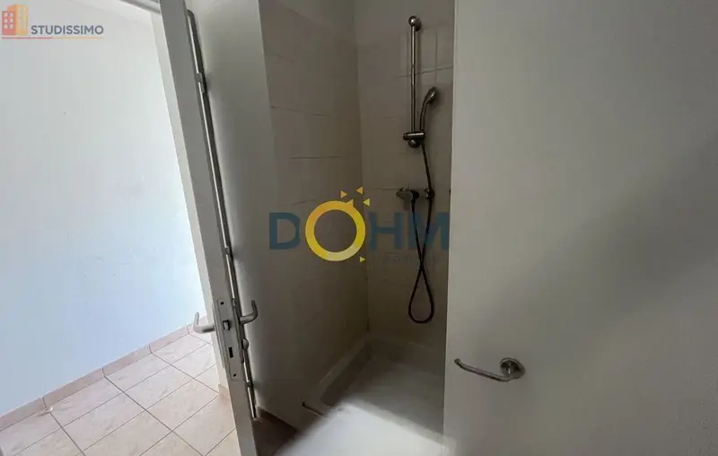 Studio meublé 18m² Saint-Étienne 42100 - Meublé, 3e étage - Photo 6