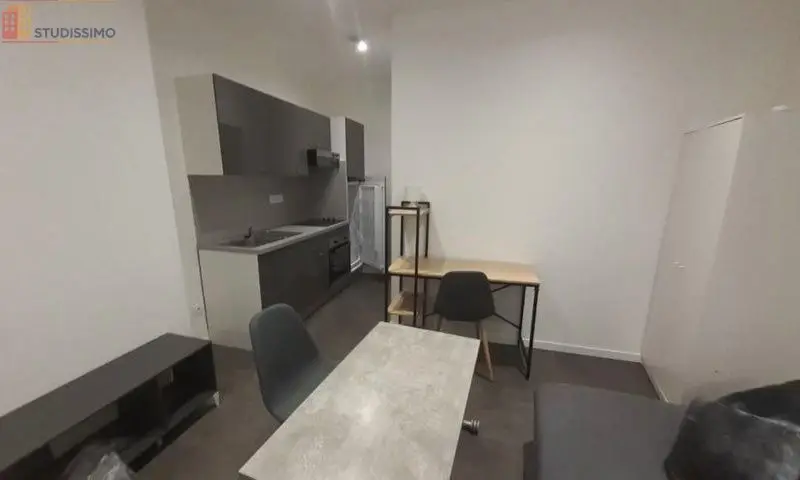 Studio meublé 18m² Saint-Étienne - Meublé, 1er étage - Photo 17