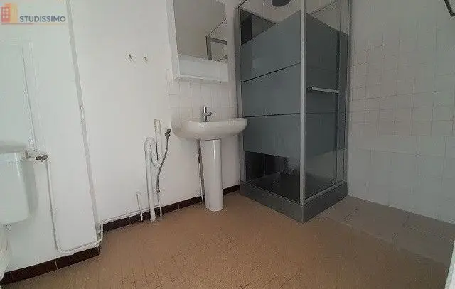 Studio 28m² Brioude - 2e étage, lumineux - Photo 3