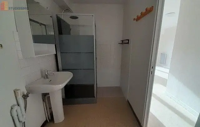 Studio 28m² Brioude - 2e étage, lumineux - Photo 2