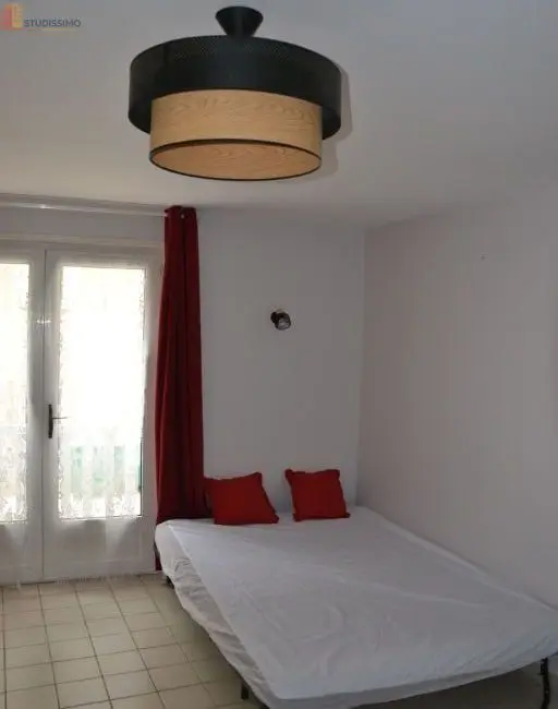 Studio meublé 22m² Yssingeaux - Meublé, 1er étage - Photo 2