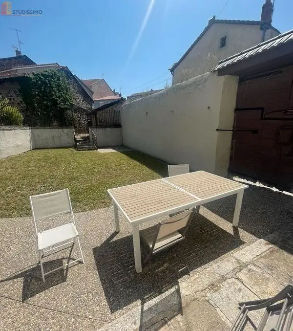 Studio meublé 22m² Yssingeaux - Meublé, DPE C - Photo 11