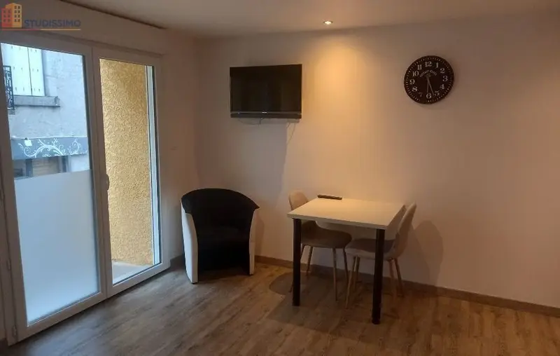 Studio meublé 22m² Yssingeaux - Lumineux, meublé - Photo 7