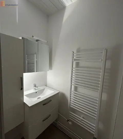 Studio meublé 28m² Le Puy-en-Velay - Entièrement rénové - Photo 2