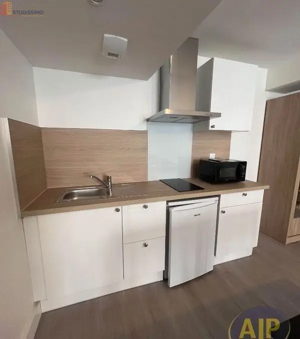Studio 31m² Châteaubriant - DPE C, 1er étage - Photo 8