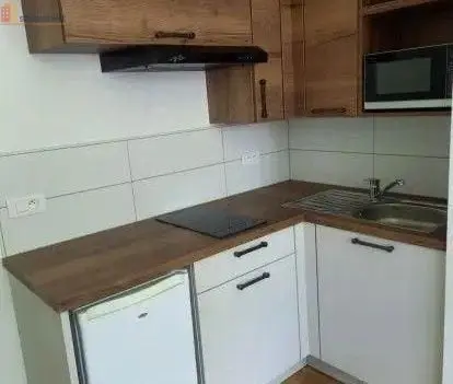 Studio meublé 11m² Nantes centre - Meublé, 1 pièce - Photo 4
