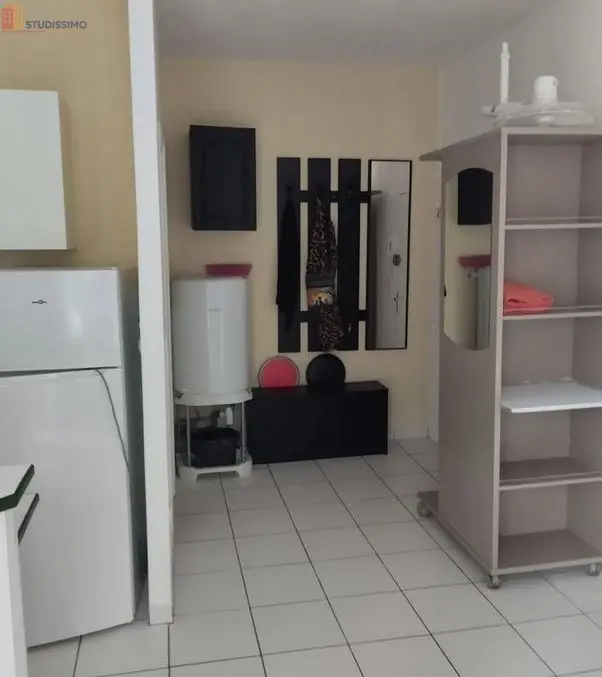 Studio 20m² Nantes centre - Meublé, rue Paul Bellamy - Photo 2