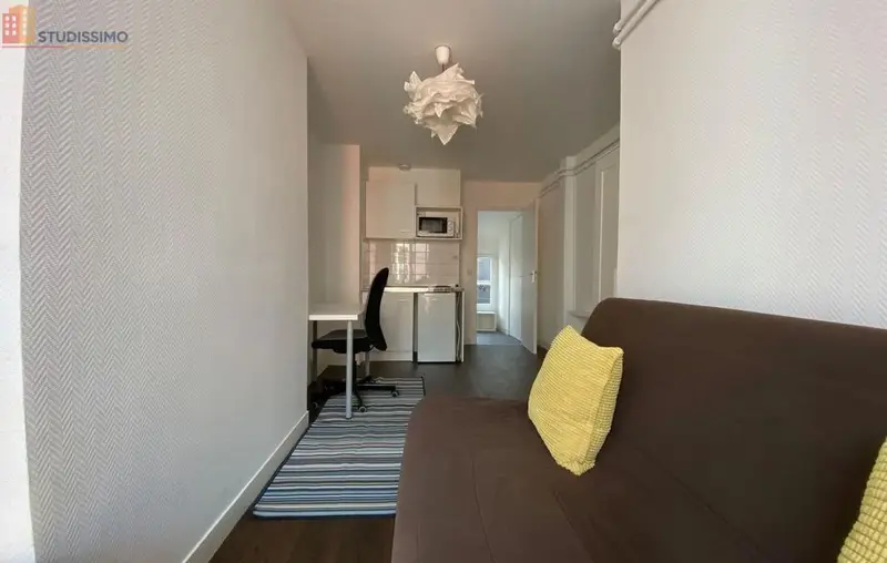 Studio 18m² Orléans 45000 - Meublé, dernier étage - Photo 5