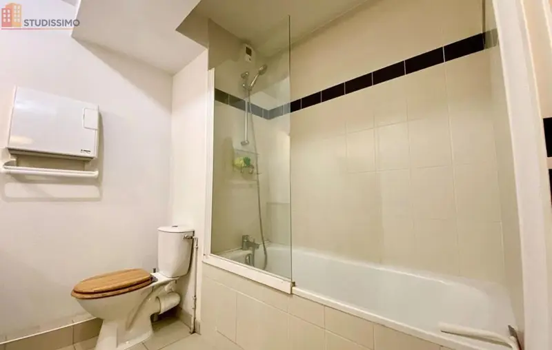 Studio meublé 31m² Nantes 44300 - Lumineux, 3e étage - Photo 6