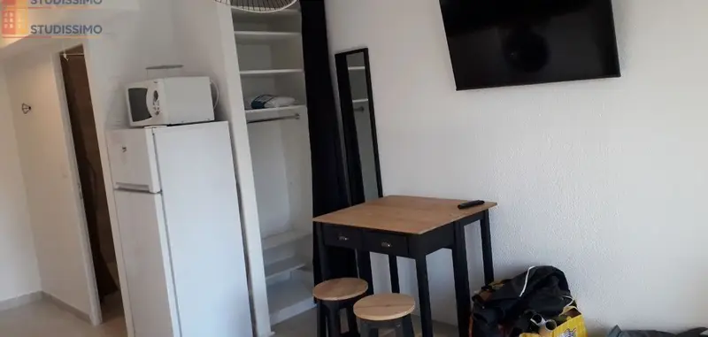 Studio meublé 20m² Nantes 44200 - Extérieur, parking - Photo 1