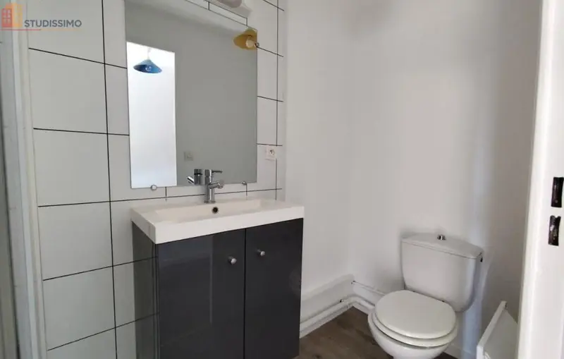 Studio 19m² Orléans - Étage élevé, DPE C - Photo 4
