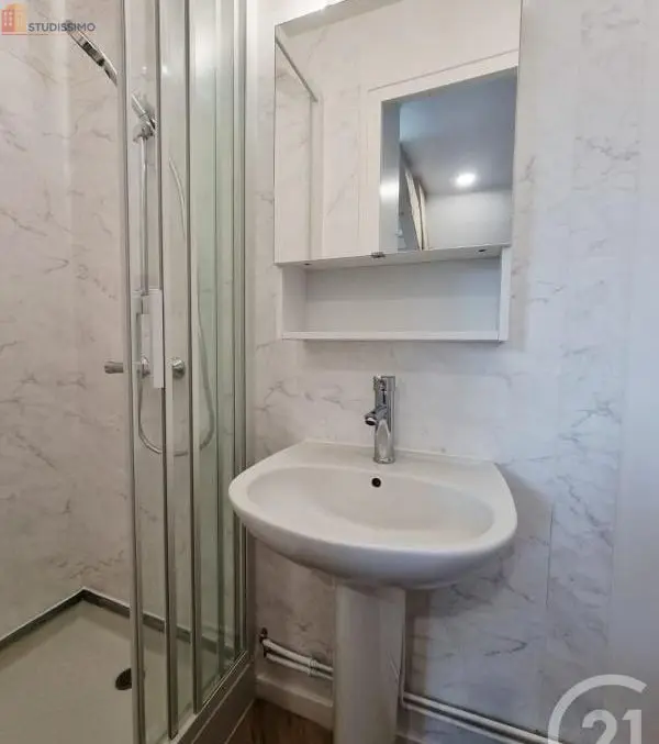 Studio 12m² Gourdon - Étage 3, lumineux - Photo 1