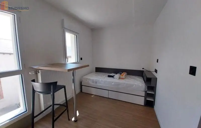 Studio meublé 18m² Orléans 45000 - Meublé, DPE C - Photo 1