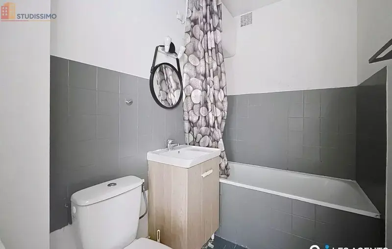 Studio 27m² Orléans - DPE C, 1er étage - Photo 2