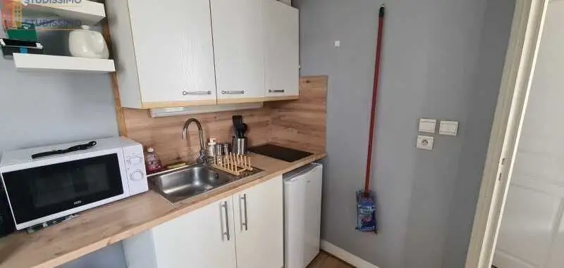 Studio meublé 18m² Orléans centre - Meublé, DPE D - Photo 3