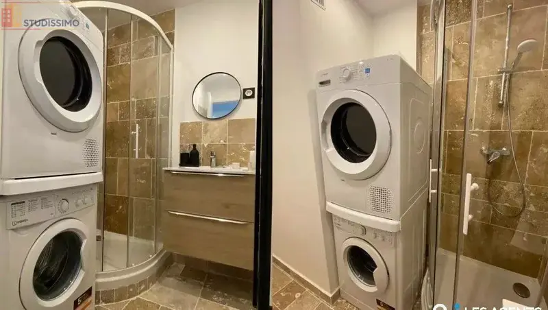 Studio meublé 70m² Orléans - Spacieux, 2e étage - Photo 9