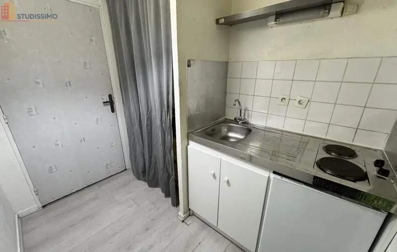 Studio meublé 20m² Orléans - Meublé, 2e étage, DPE D - Photo 8
