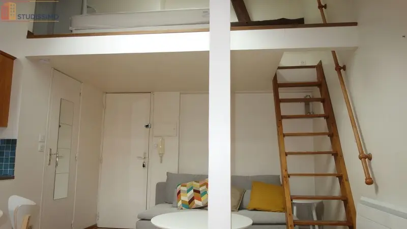 Studio meublé 20m² Orléans - Meublé, dernier étage - Photo 1
