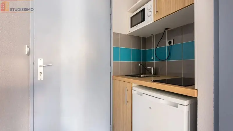 Studio meublé 14m² Nantes 44100 - Étage élevé, lumineux - Photo 14