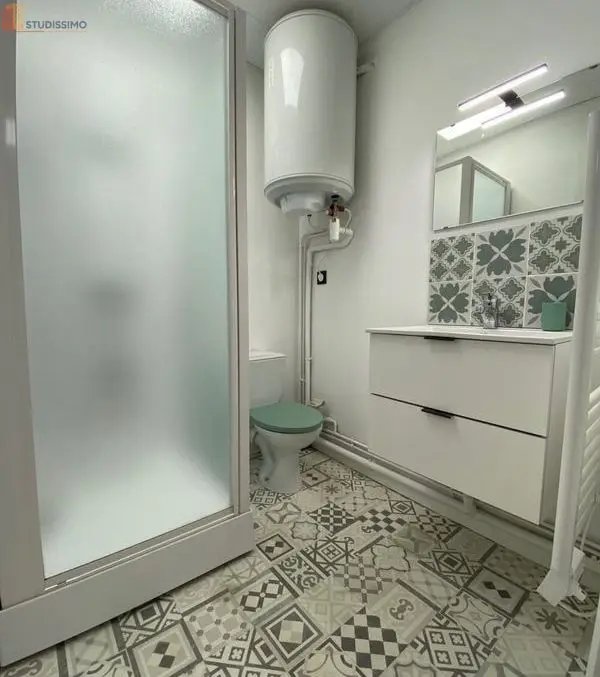 Studio meublé 18m² Orléans - Meublé, 1er étage - Photo 2