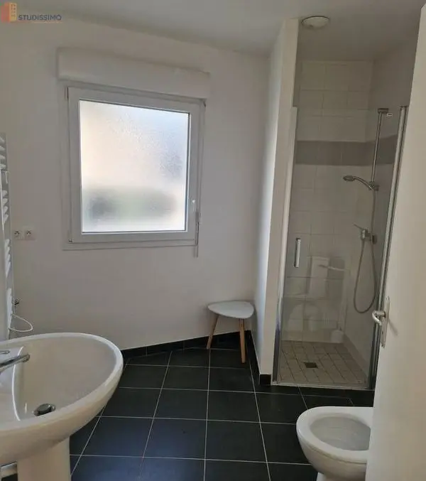 Studio meublé 23m² La Chapelle-sur-Erdre - Meublé, parking - Photo 1