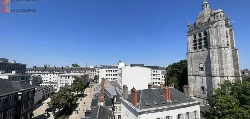 Studio 30m² Orléans 45000 - Dernier étage, lumineux - Photo 1