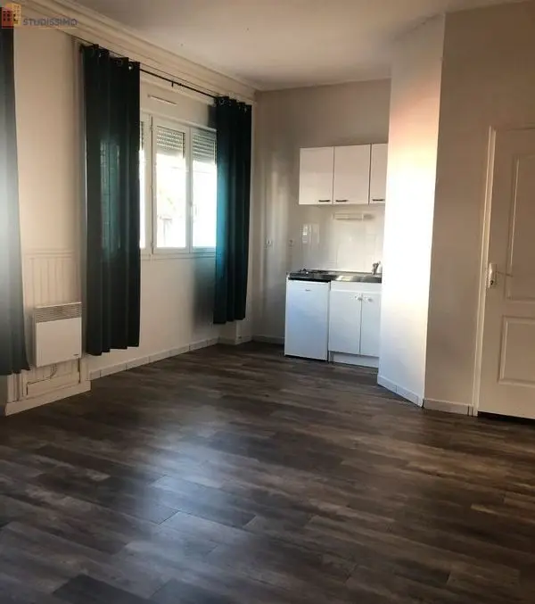 Studio 30m² Nantes centre - DPE D - Photo 2
