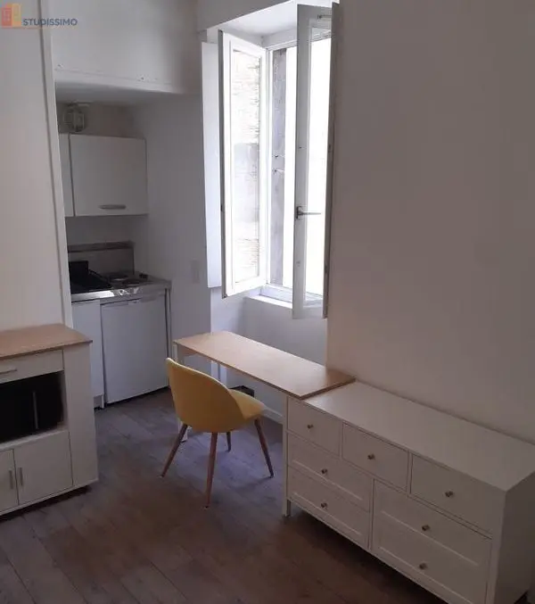 Studio meublé 16m² Nantes centre - Meublé, lumineux - Photo 1