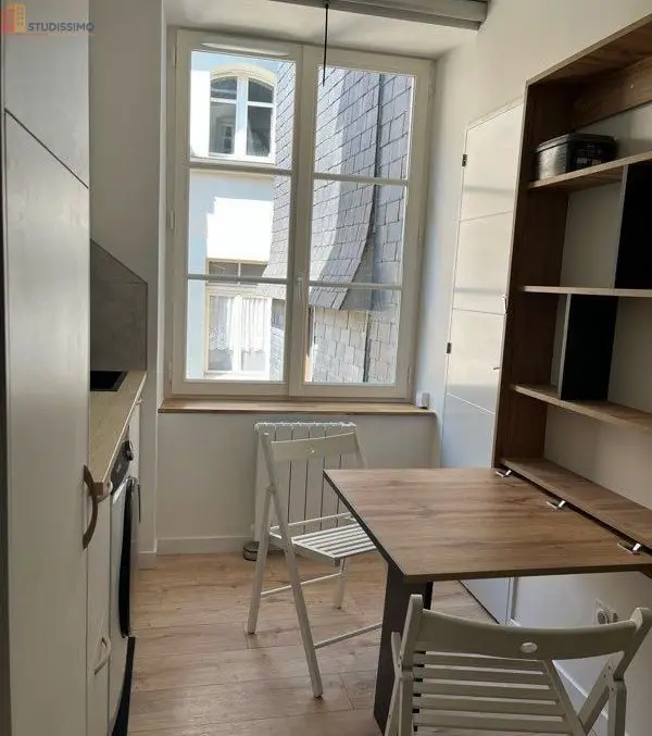 Studio meublé 16m² Nantes centre - Hyper centre, calme - Photo 35