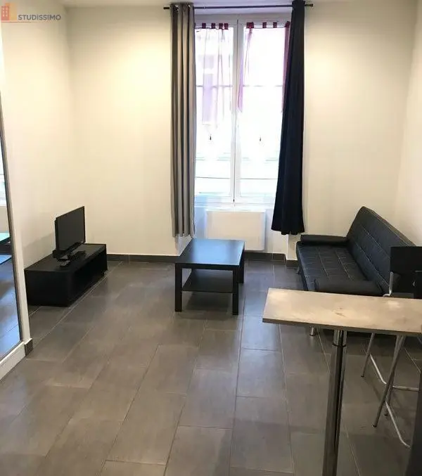 Studio meublé 22m² Orléans centre - Meublé, proche commerces - Photo 6