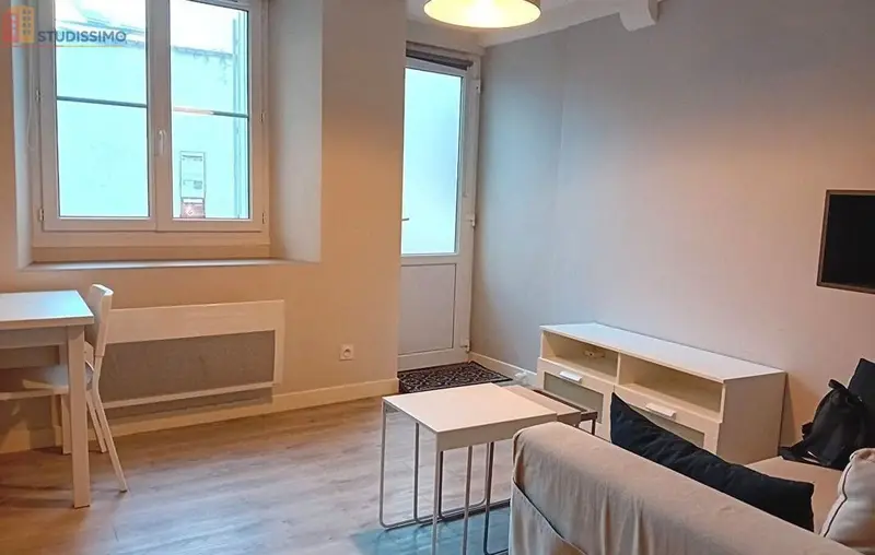 Studio meublé 25m² Orléans - Meublé, DPE D - Photo 5