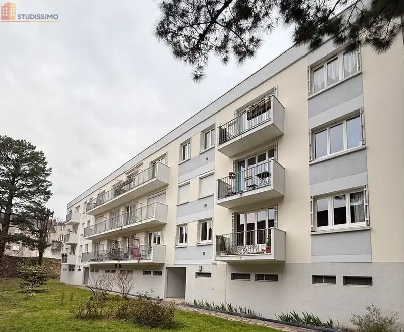Studio 37m² Nantes centre - Balcon, parking et cave - Photo 26