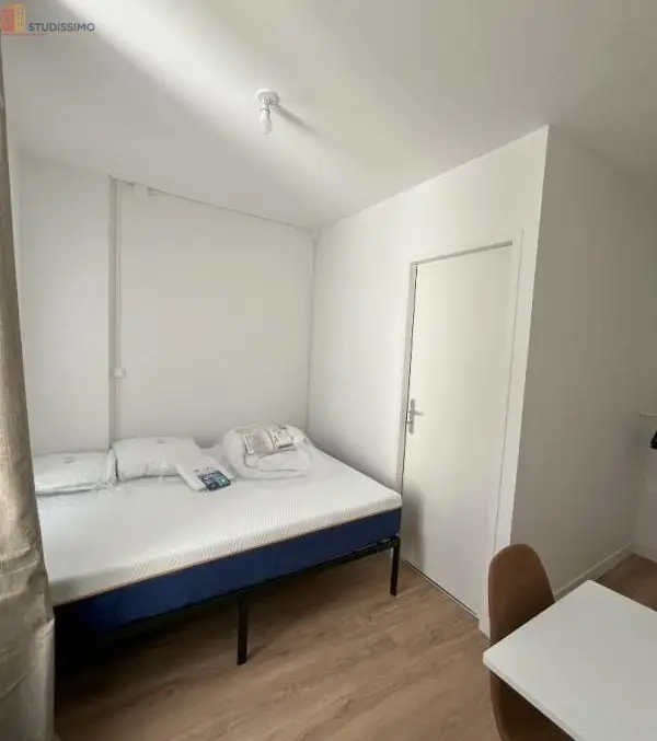 Studio meublé 12m² Nantes centre - Calme, lumineux - Photo 2