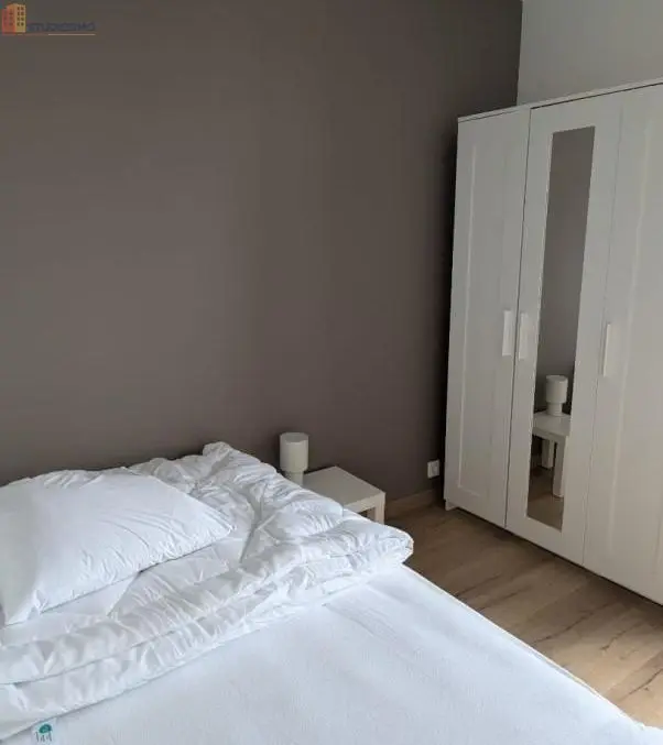 Studio meublé 9m² Orléans 45100 - Lumineux, 6e étage - Photo 3