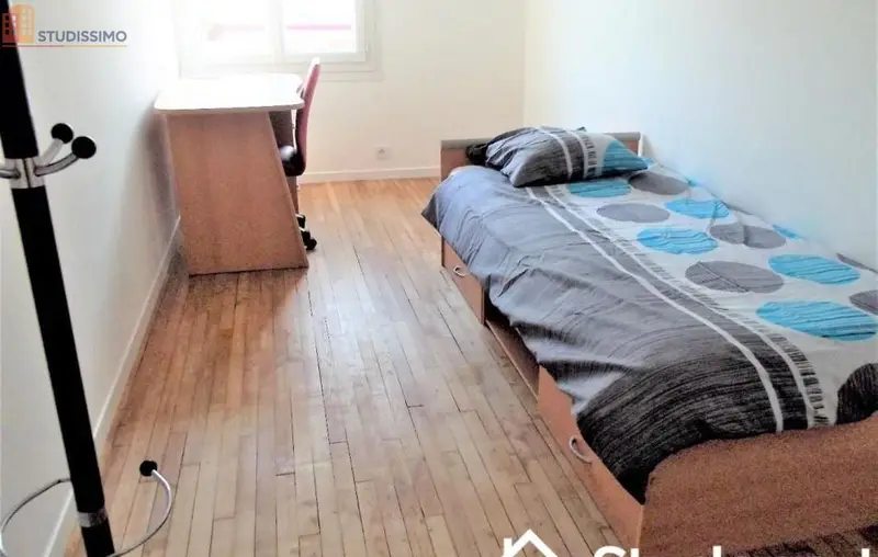 Studio meublé 13m² Saint-Nazaire - Meublé, DPE D - Photo 2