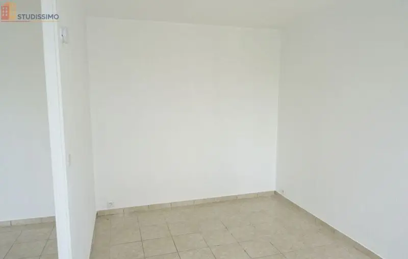 Studio 37m² Orléans centre - Étage 3, DPE D - Photo 5