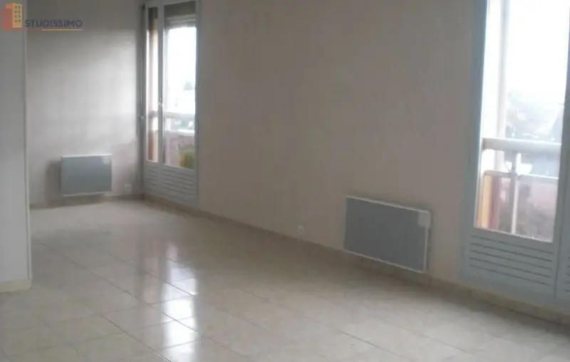 Studio 37m² Orléans centre - Étage 3, DPE D - Photo 2
