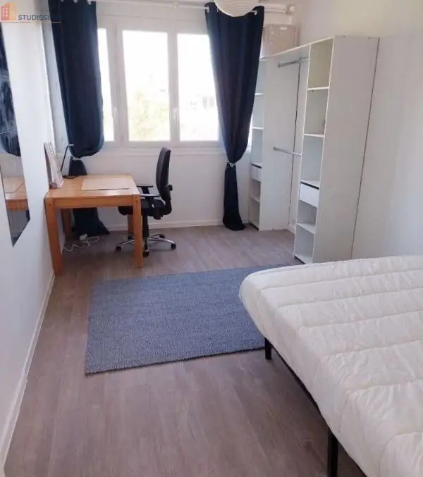 Studio meublé 12m² Saint-Herblain - Lumineux, 3e étage - Photo 9